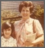 me & mom 1978-b.jpg (9470 bytes)